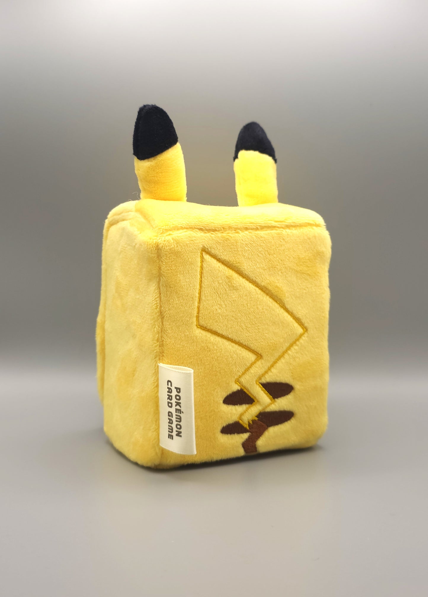 PokeCenter Pikachu Plüsch-Deckbox
